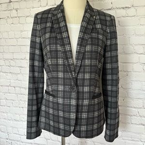 Tommy Hilfiger Gray & Black Plaid Knit Fitted Blazer--Sz 8